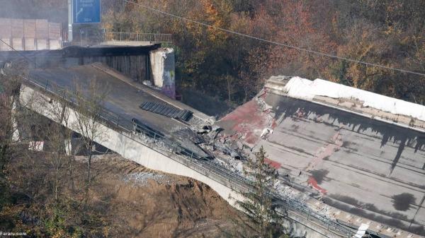 تخریب دیدنی پل 300 متری با مواد منفجره