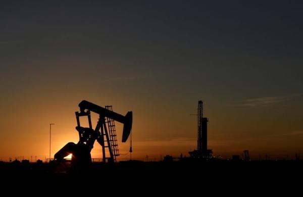 بهبود قیمت نفت با کاهش نگرانی ها از اومیکرون و ورود ایران به بازار های دنیا