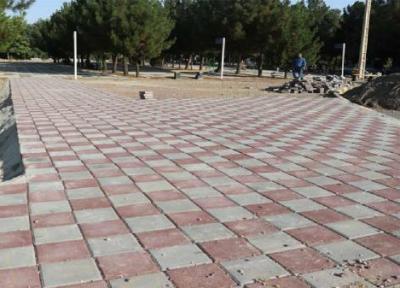 پیشرفت 40 درصدی کفسازی پیاده رو های آرامستان بهشت فاطمه (س)
